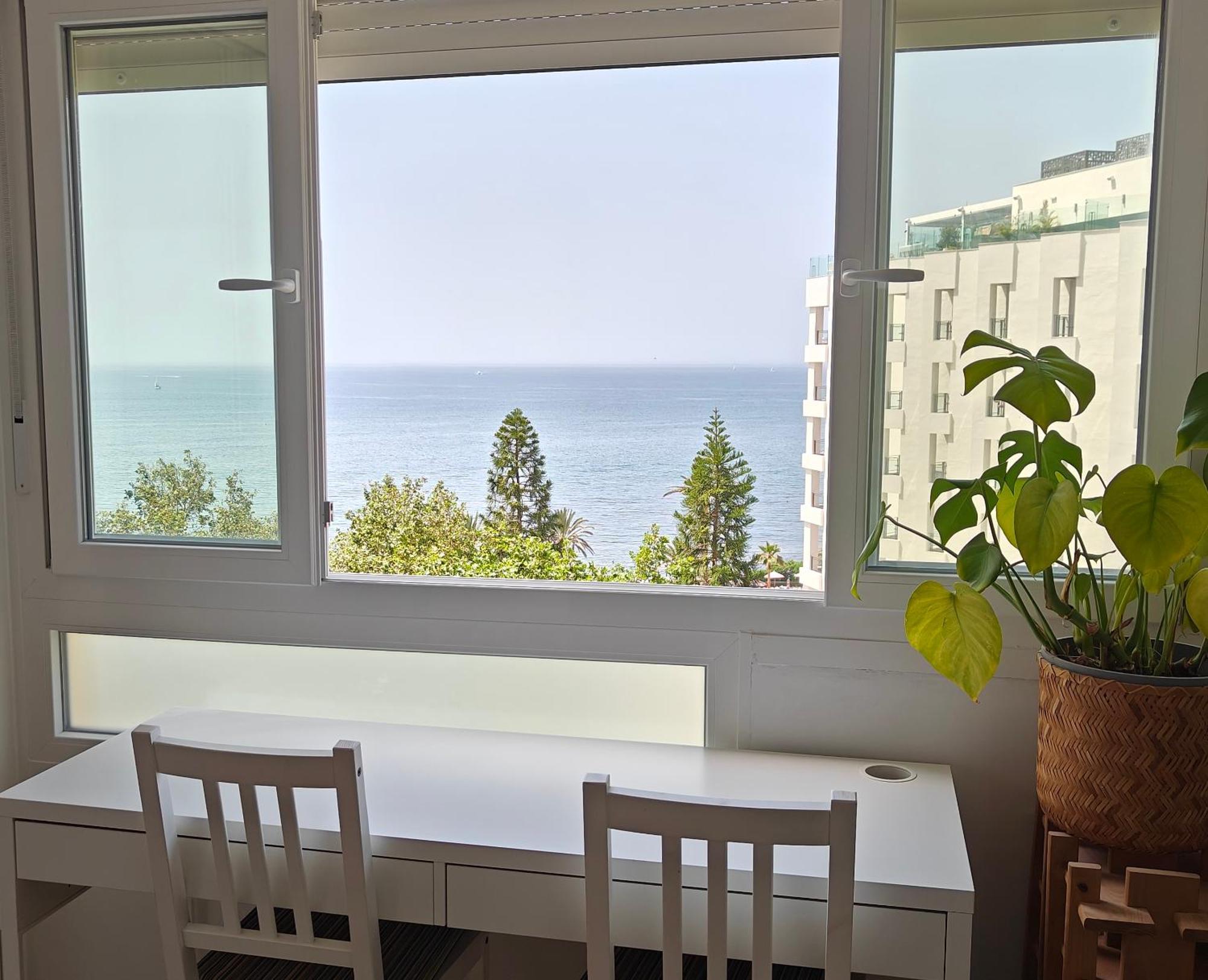 Marbella Centre Beachfront & Pool Экстерьер фото